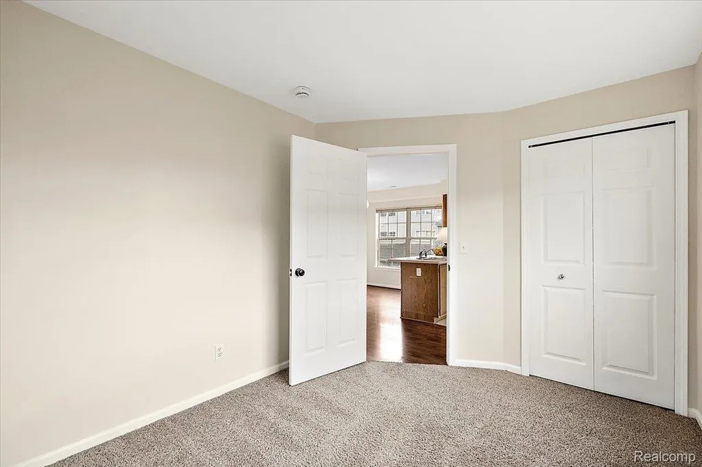 43 Georgetown Court Dearborn City MI 48126
