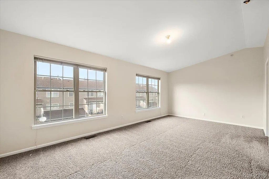 43 Georgetown Court Dearborn City MI 48126
