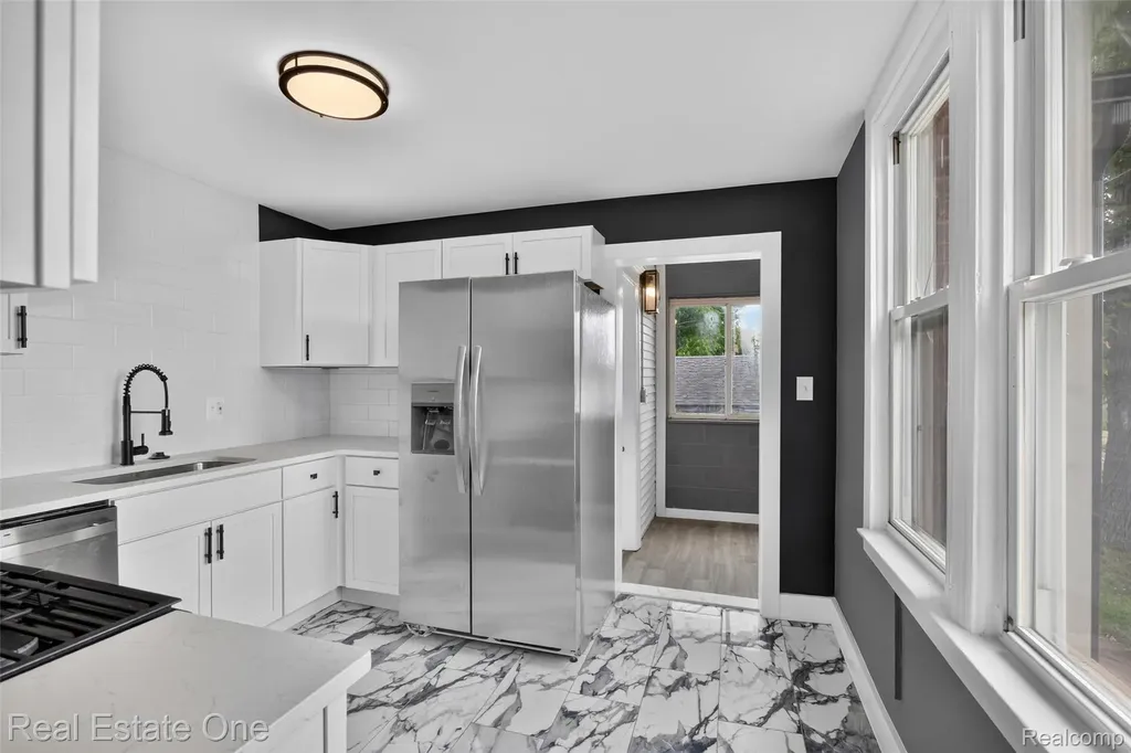 3402 Townsend Street Detroit City MI 48214