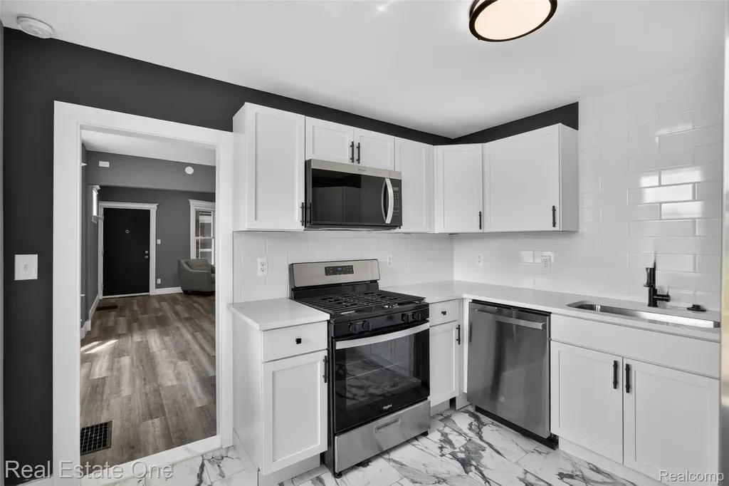 3402 Townsend Street Detroit City MI 48214