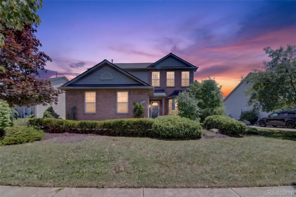 27985 S Mockingbird Drive Huron Charter Township MI 48134