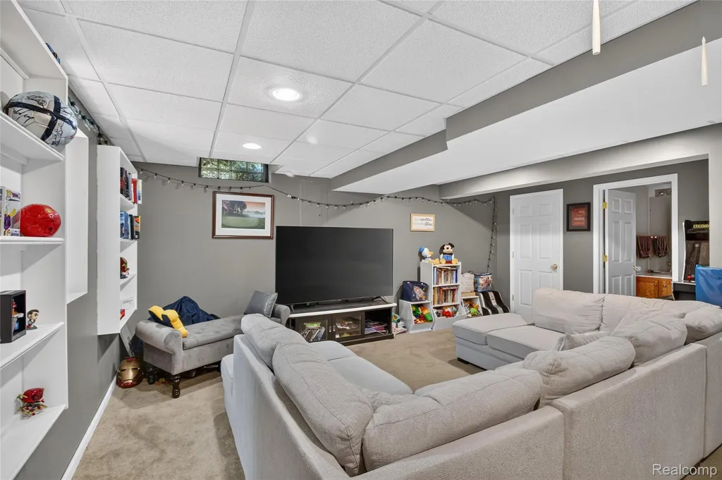 27985 S Mockingbird Drive Huron Charter Township MI 48134