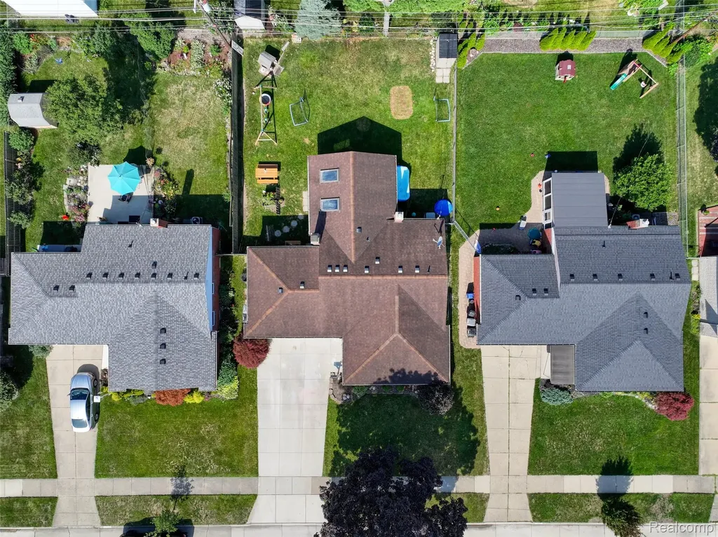 15123 Hix Street Livonia City MI 48154