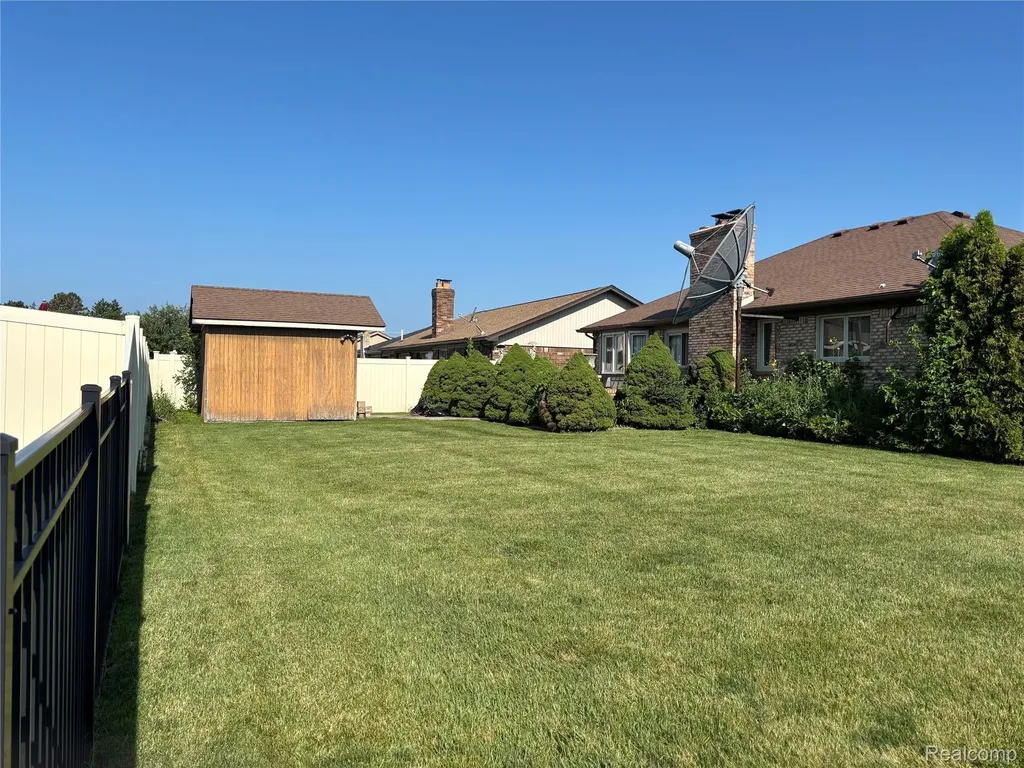 16776 Sarno Drive Macomb Township MI 48044