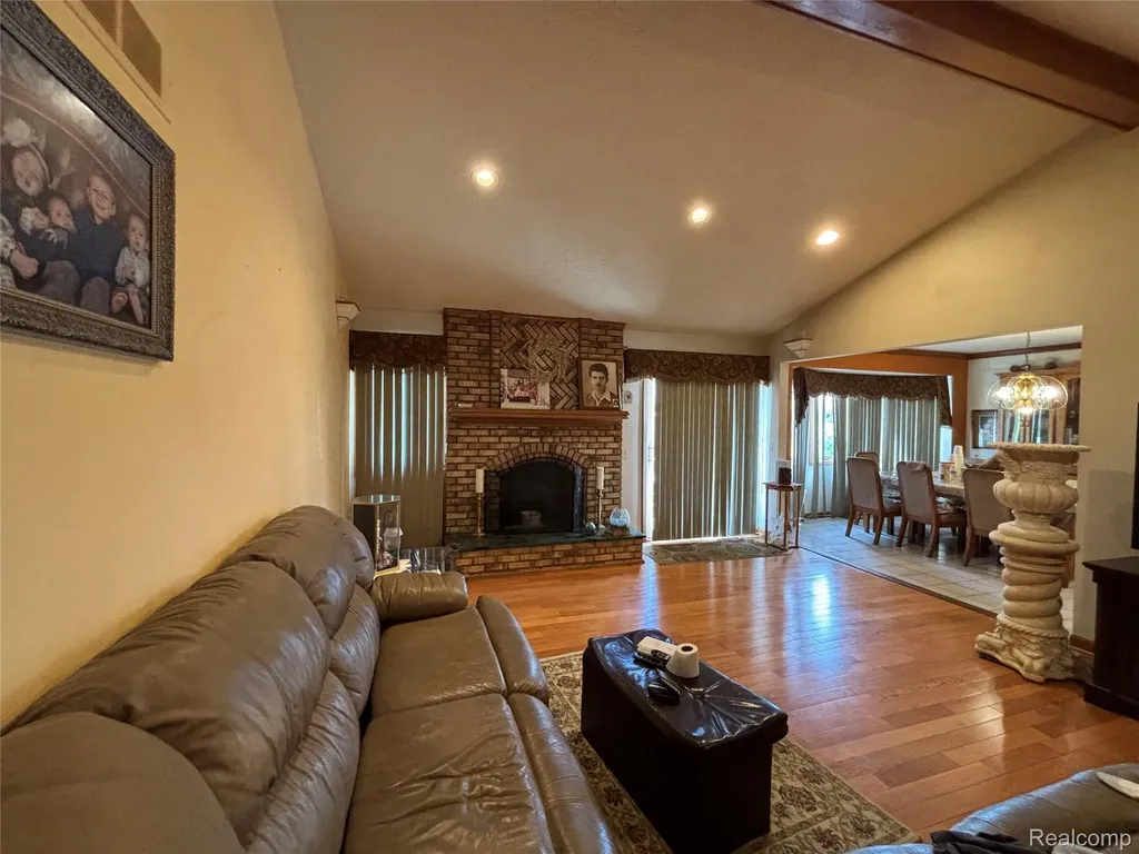 16776 Sarno Drive Macomb Township MI 48044