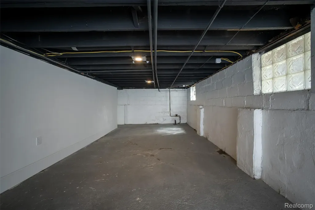 543 E Saratoga Street Ferndale City MI 48220