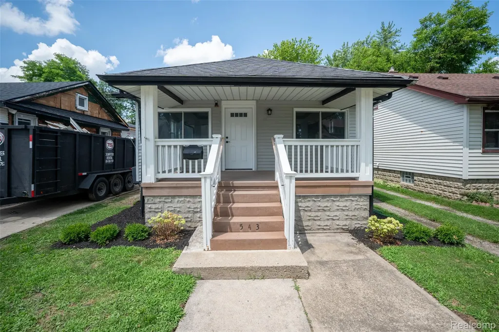543 E Saratoga Street Ferndale City MI 48220