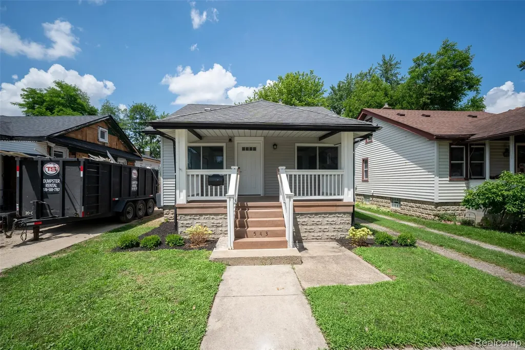 543 E Saratoga Street Ferndale City MI 48220