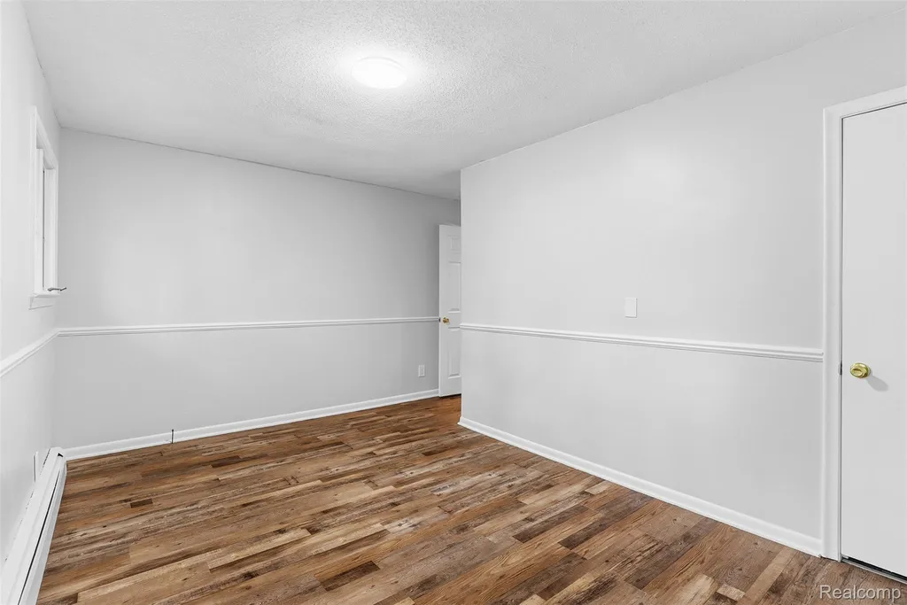 7313 River Road Flushing Charter Township MI 48433