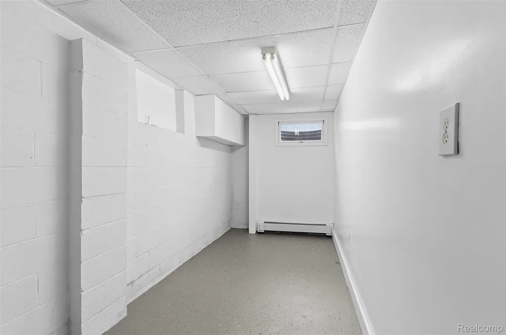 7313 River Road Flushing Charter Township MI 48433