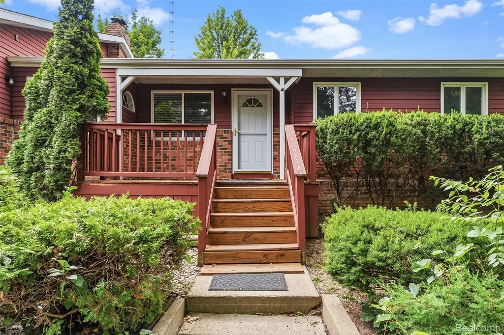 7313 River Road Flushing Charter Township MI 48433