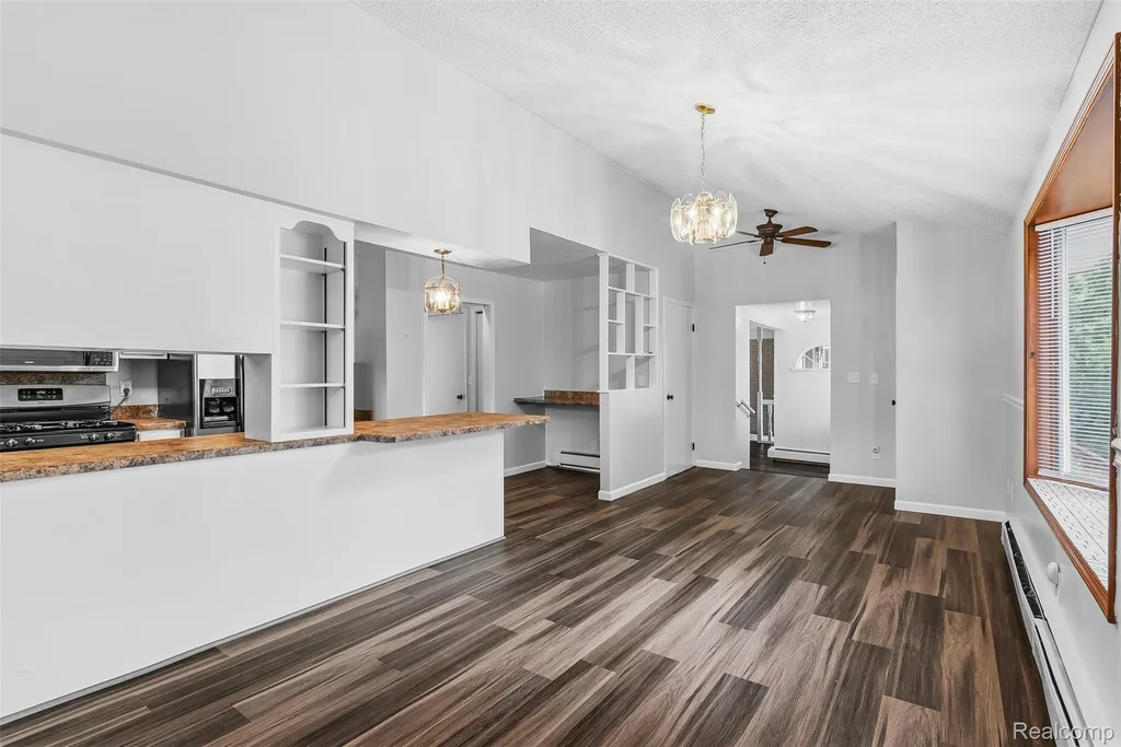 7313 River Road Flushing Charter Township MI 48433