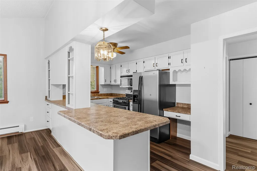 7313 River Road Flushing Charter Township MI 48433