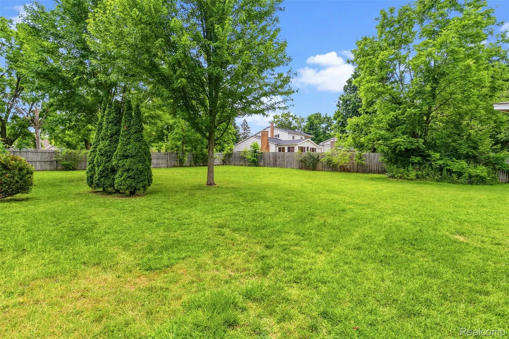 7313 River Road Flushing Charter Township MI 48433