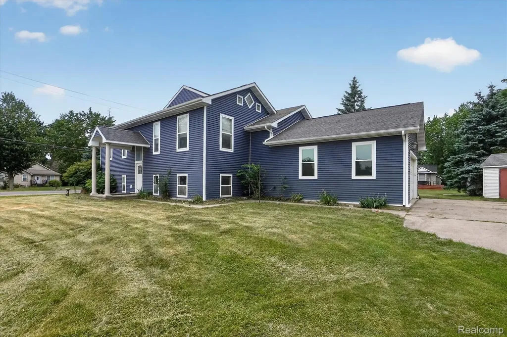 6524 Kelly Road Flushing City MI 48433