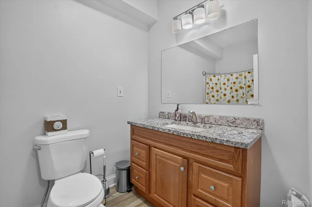 6524 Kelly Road Flushing City MI 48433