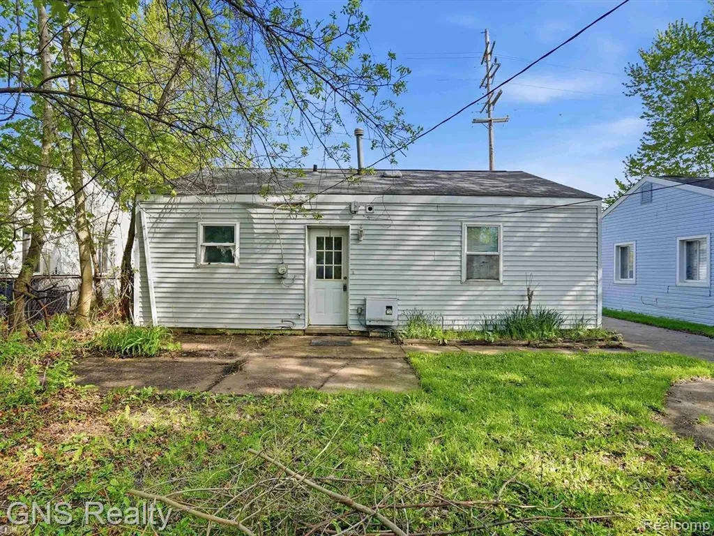 2717 Normandy Road Royal Oak City MI 48073