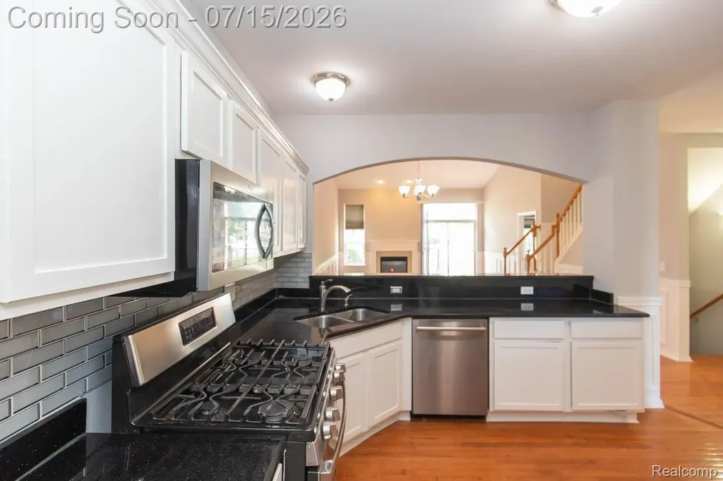 43721 Cherrywood Lane Canton Charter Township MI 48188