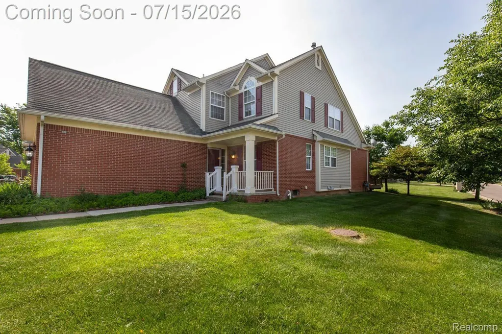 43721 Cherrywood Lane Canton Charter Township MI 48188