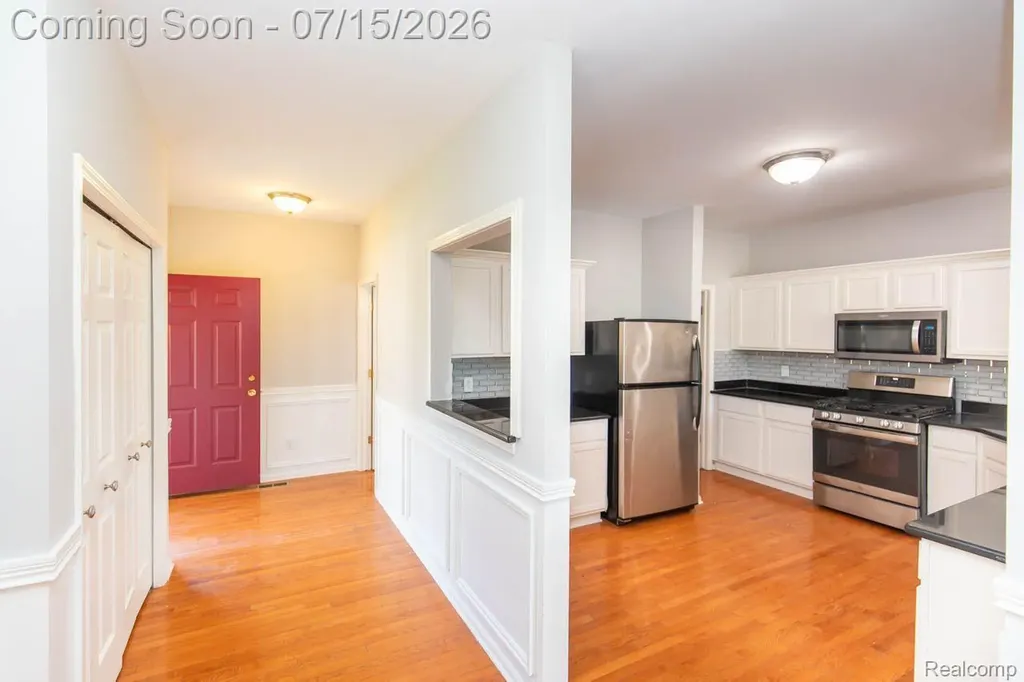 43721 Cherrywood Lane Canton Charter Township MI 48188