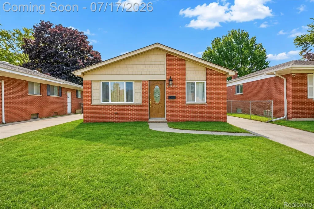 6871 Troy Street Taylor City MI 48180
