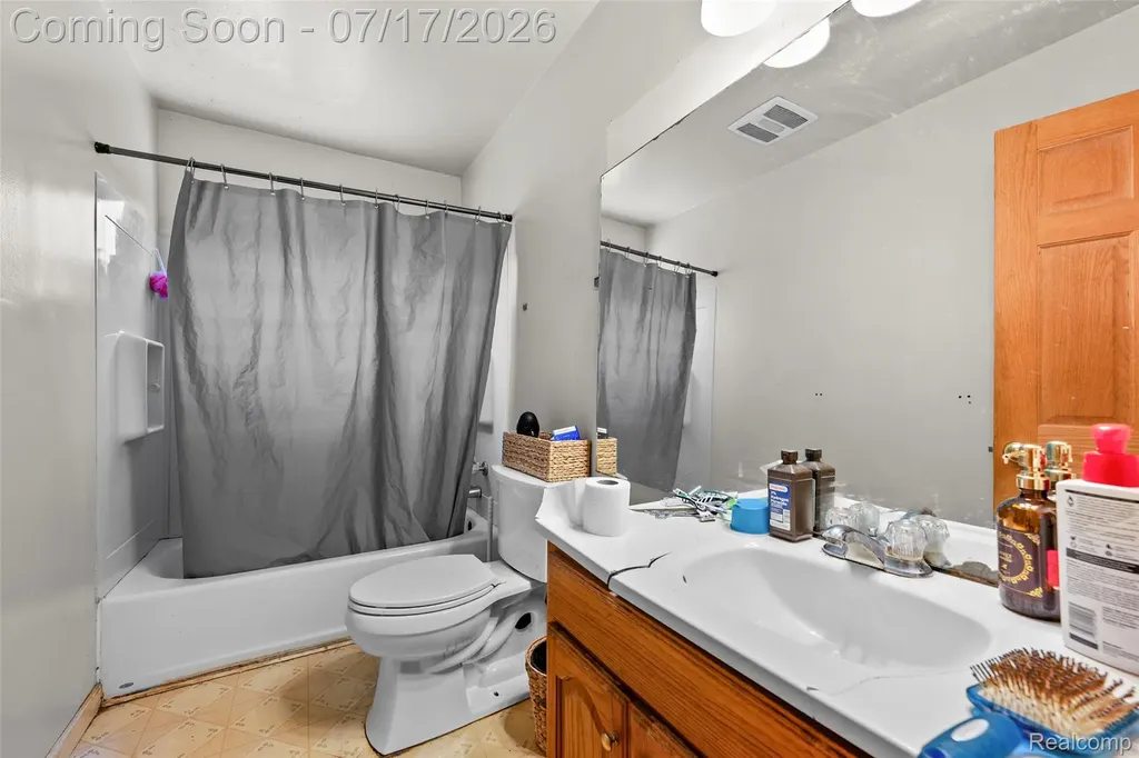 6871 Troy Street Taylor City MI 48180