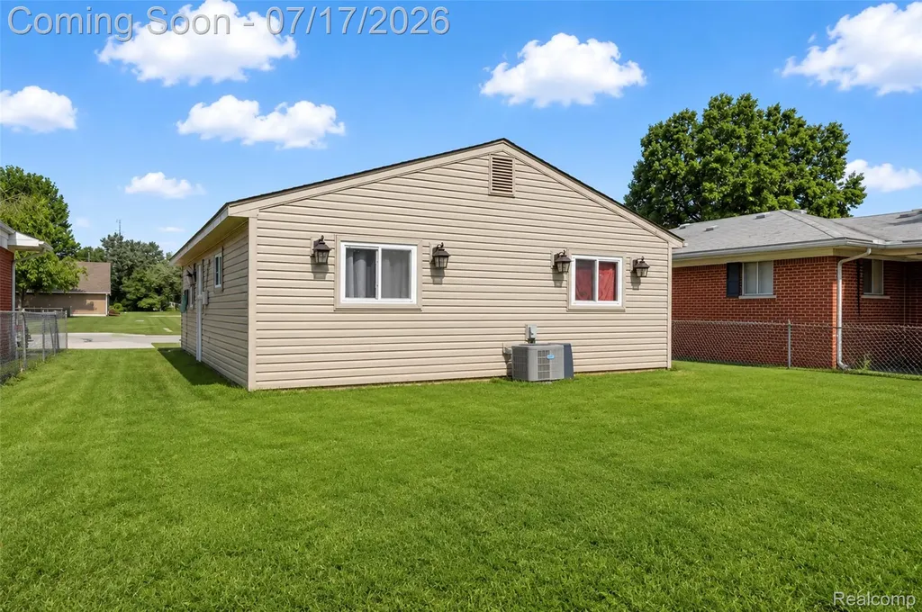 6871 Troy Street Taylor City MI 48180