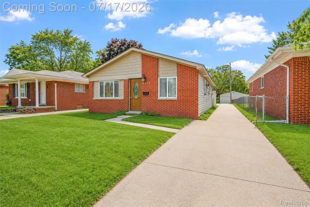 6871 Troy Street Taylor City MI 48180