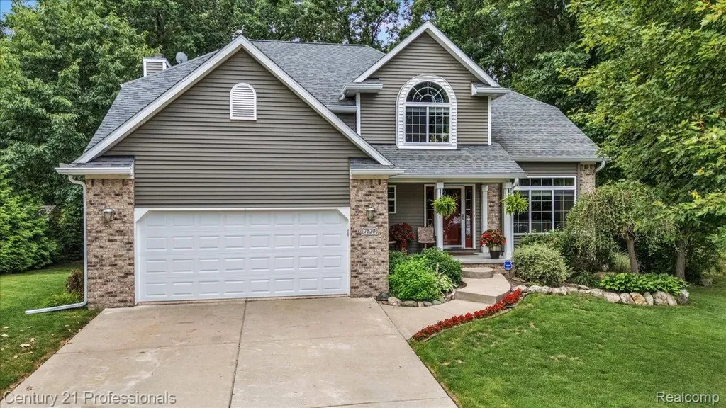 7520 Paradise Drive Grand Blanc Charter Township MI 48439
