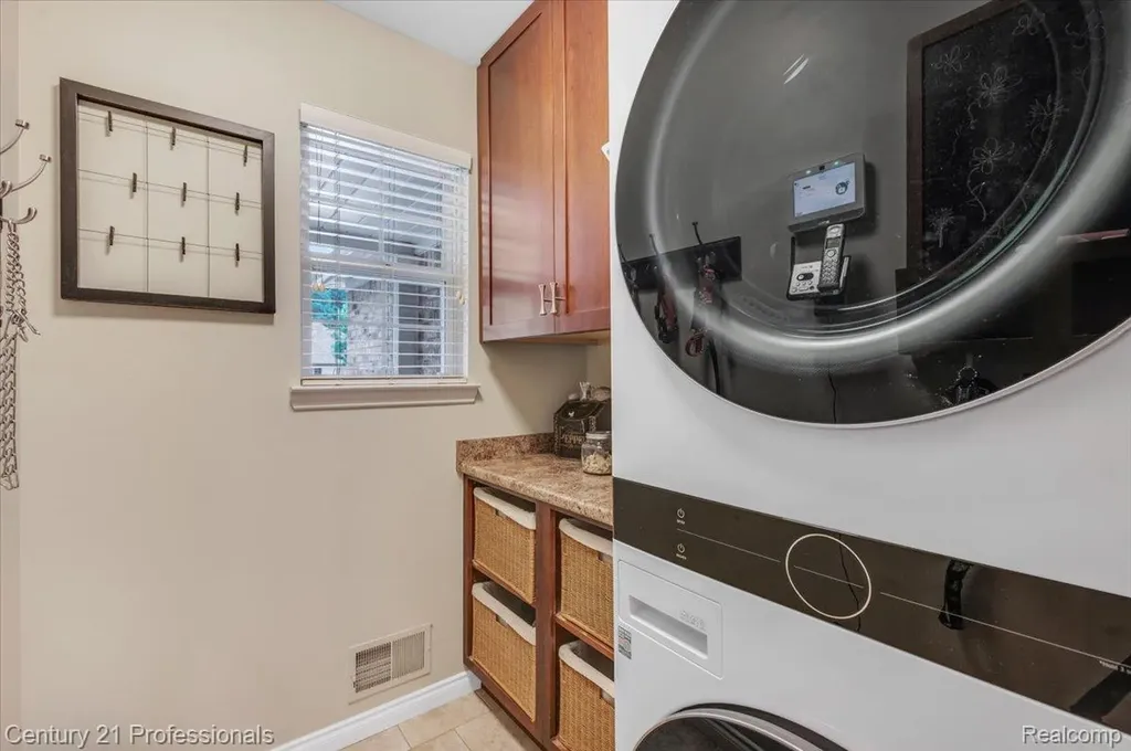 7520 Paradise Drive Grand Blanc Charter Township MI 48439