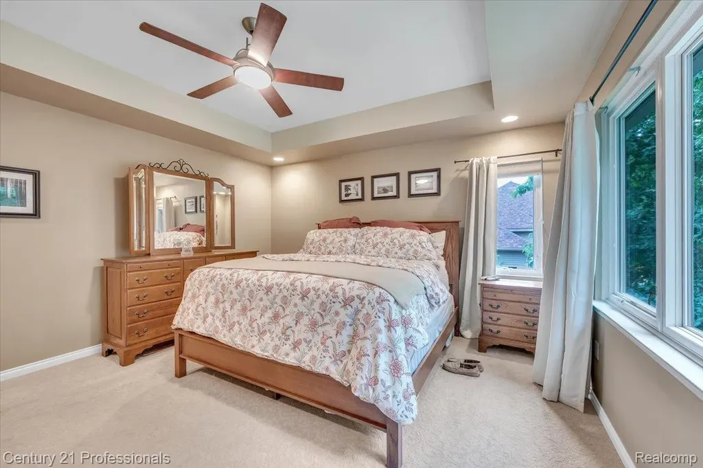 7520 Paradise Drive Grand Blanc Charter Township MI 48439