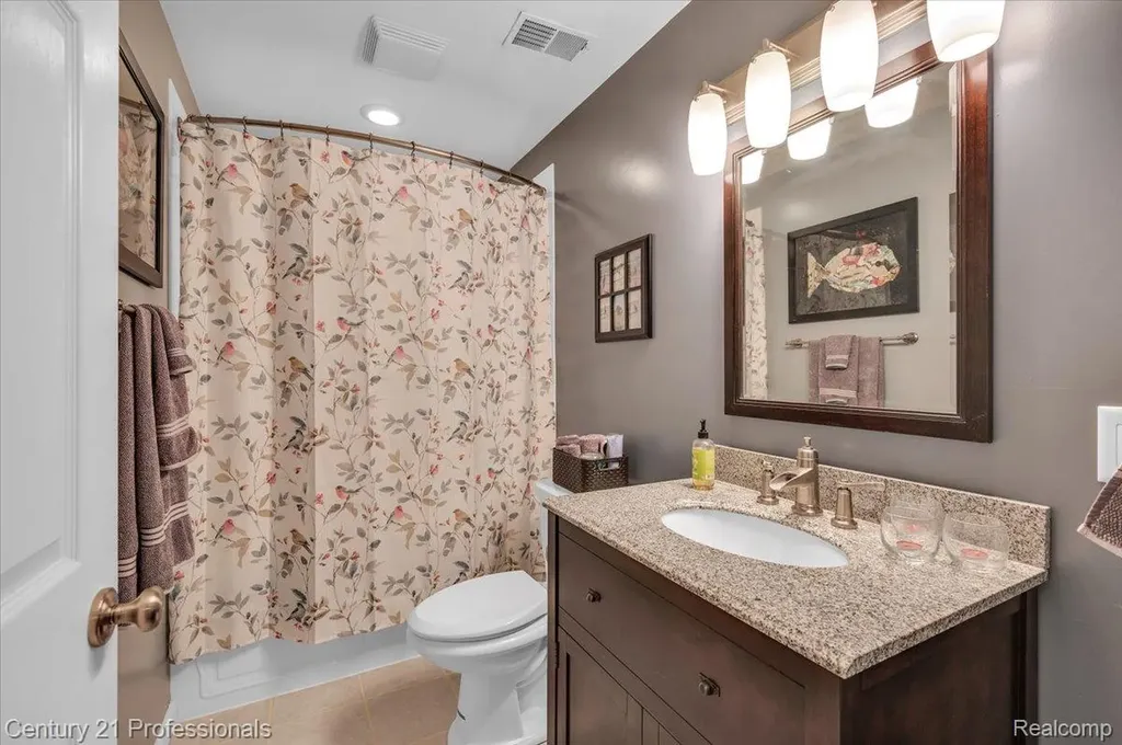 7520 Paradise Drive Grand Blanc Charter Township MI 48439