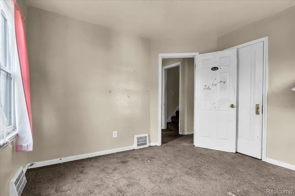 18505 Prest Street Detroit City MI 48235