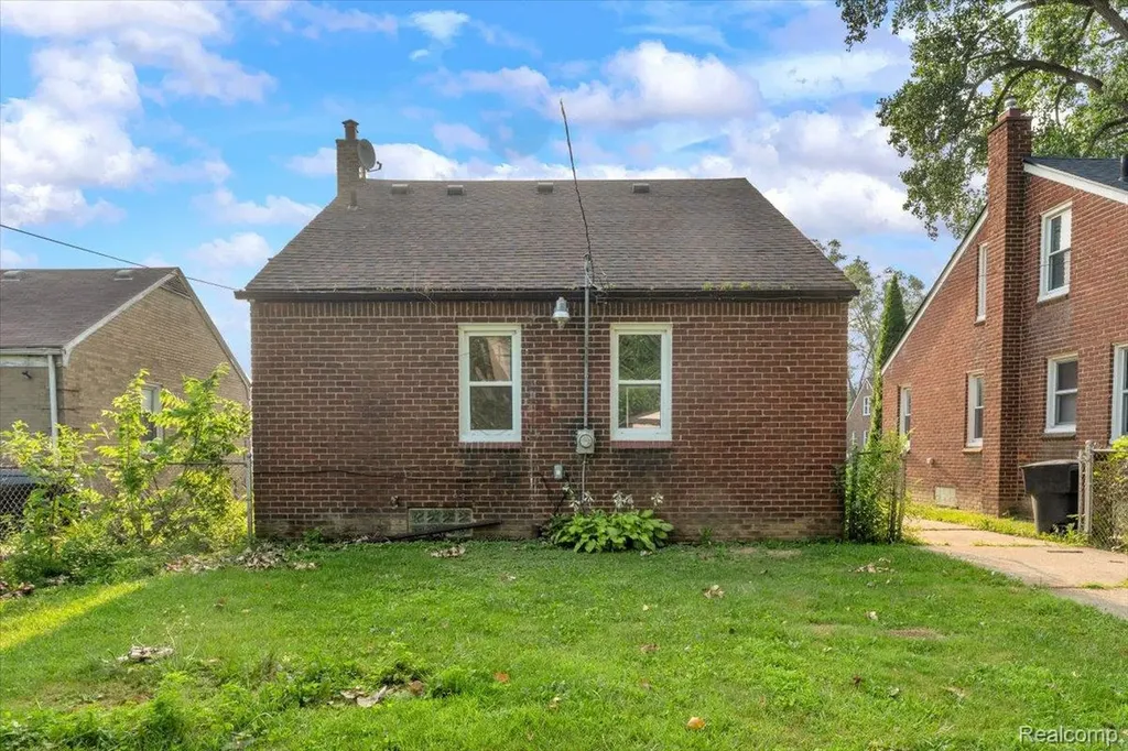 18505 Prest Street Detroit City MI 48235