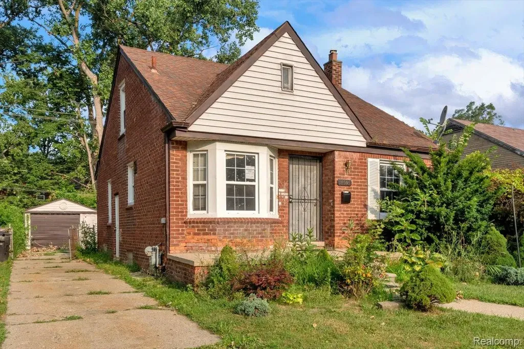 18505 Prest Street Detroit City MI 48235