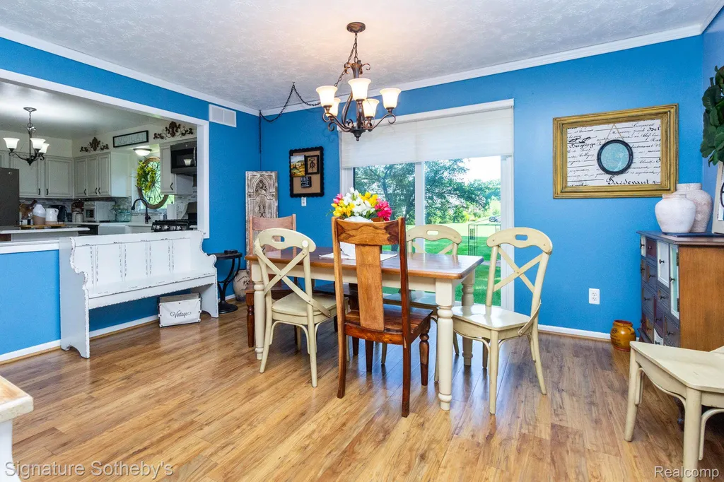 4086 Cherry Garden Drive Commerce Charter Township MI 48382