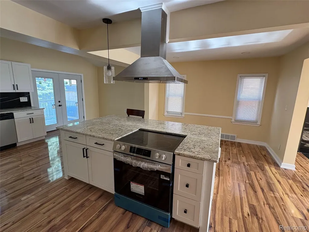 18964 Monte Vista Street Detroit City MI 48221