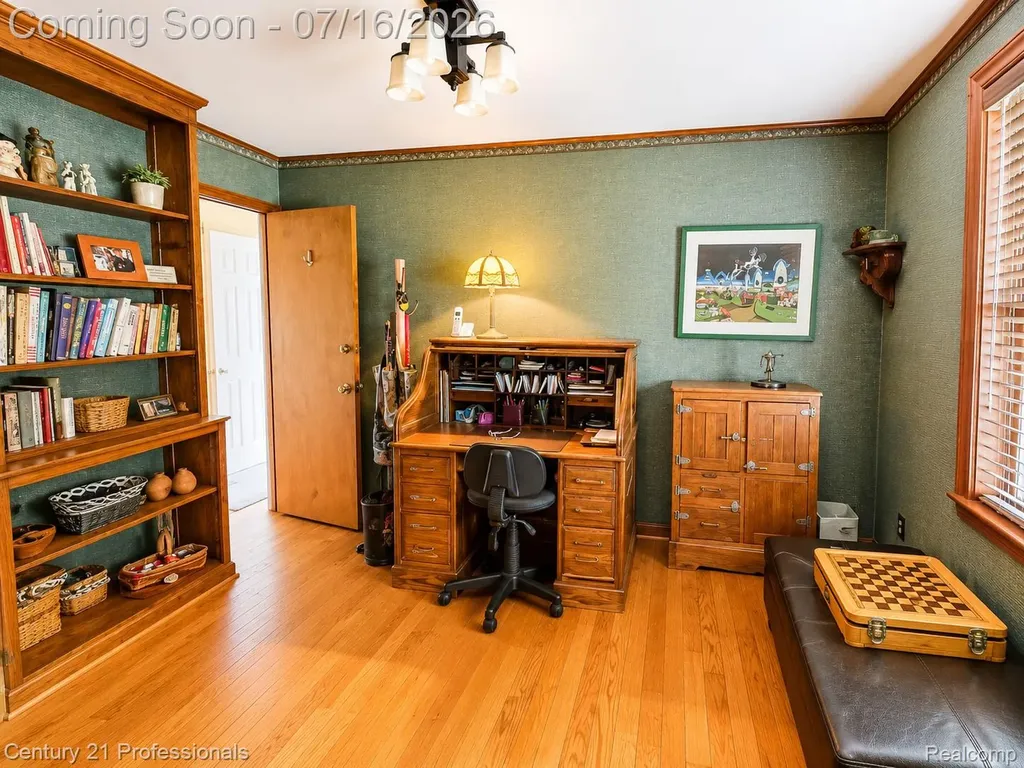 605 Lexington Boulevard Royal Oak City MI 48073