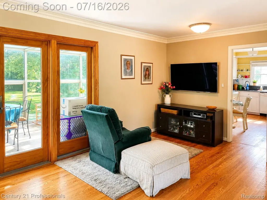 605 Lexington Boulevard Royal Oak City MI 48073
