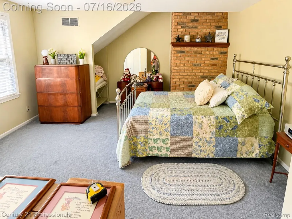 605 Lexington Boulevard Royal Oak City MI 48073