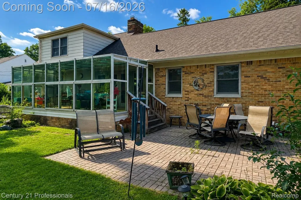 605 Lexington Boulevard Royal Oak City MI 48073