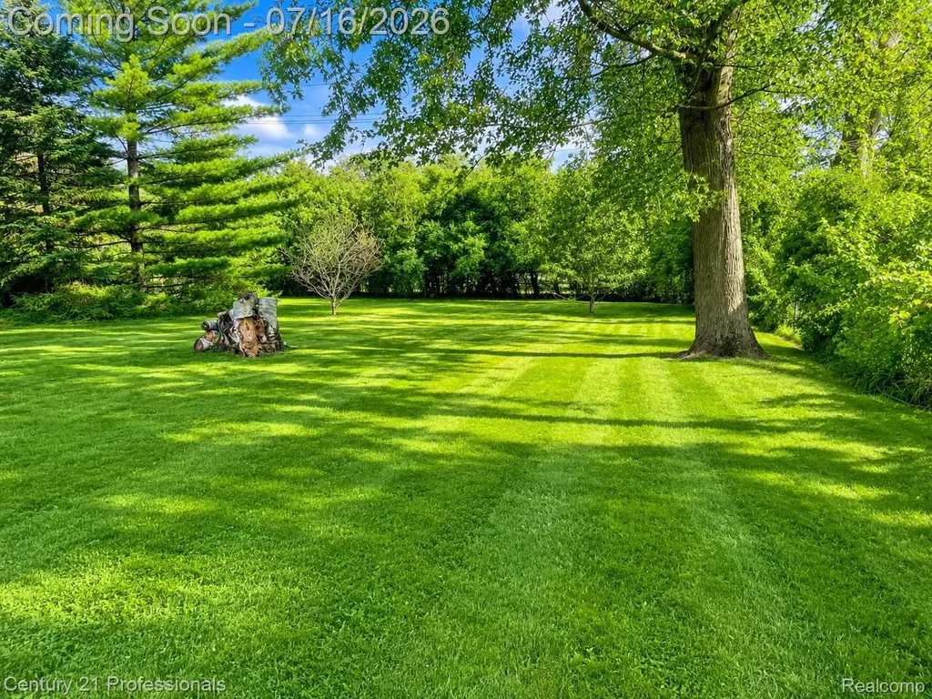 605 Lexington Boulevard Royal Oak City MI 48073