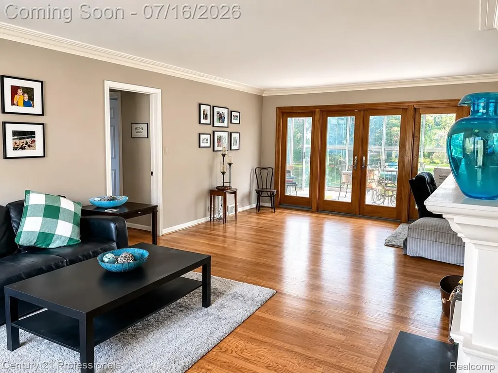 605 Lexington Boulevard Royal Oak City MI 48073