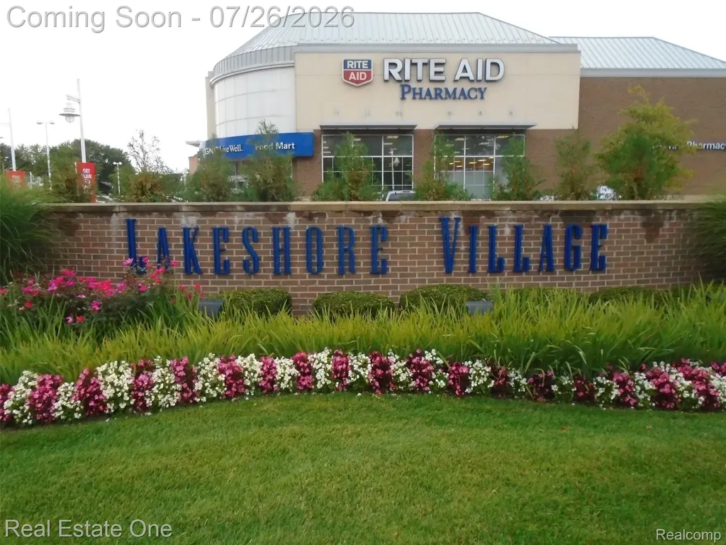 23231 Glenbrook Street St. Clair Shores City MI 48082