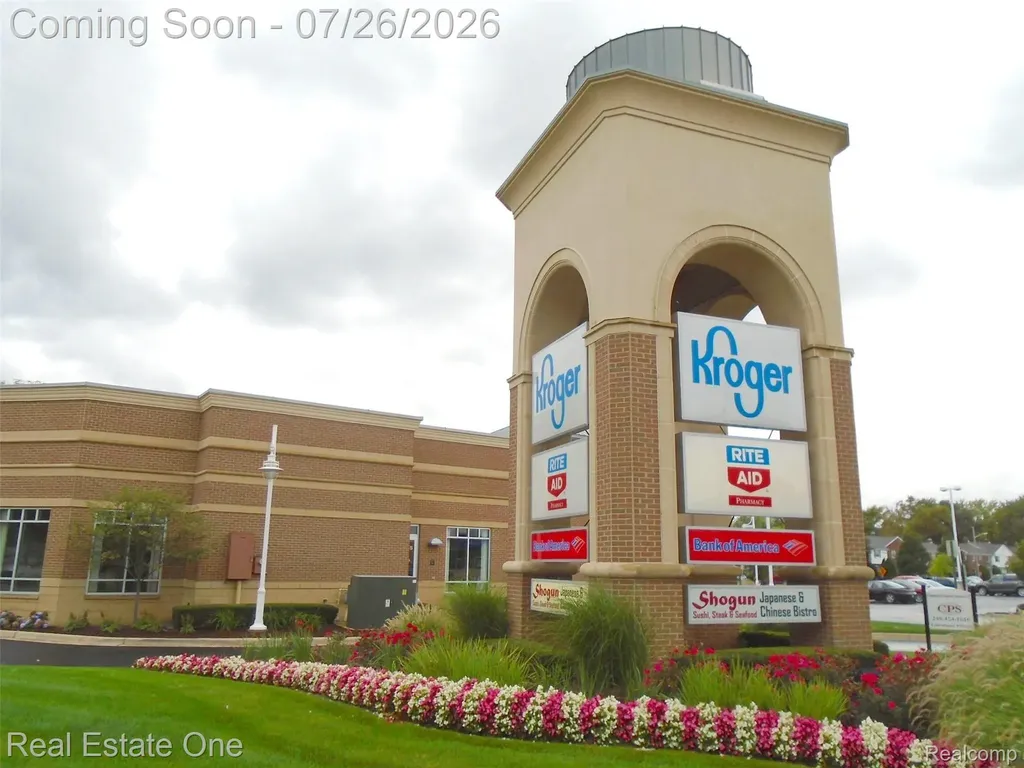23231 Glenbrook Street St. Clair Shores City MI 48082
