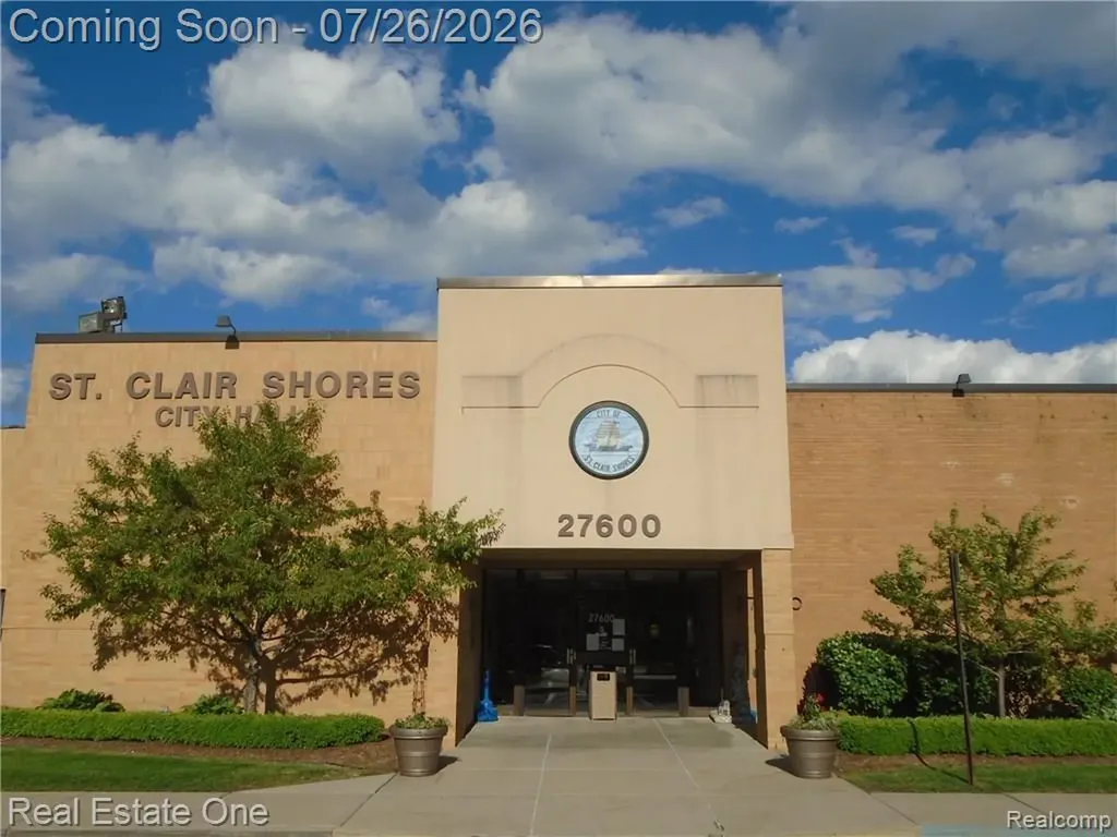 23231 Glenbrook Street St. Clair Shores City MI 48082