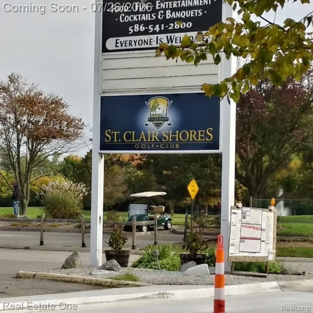 23231 Glenbrook Street St. Clair Shores City MI 48082