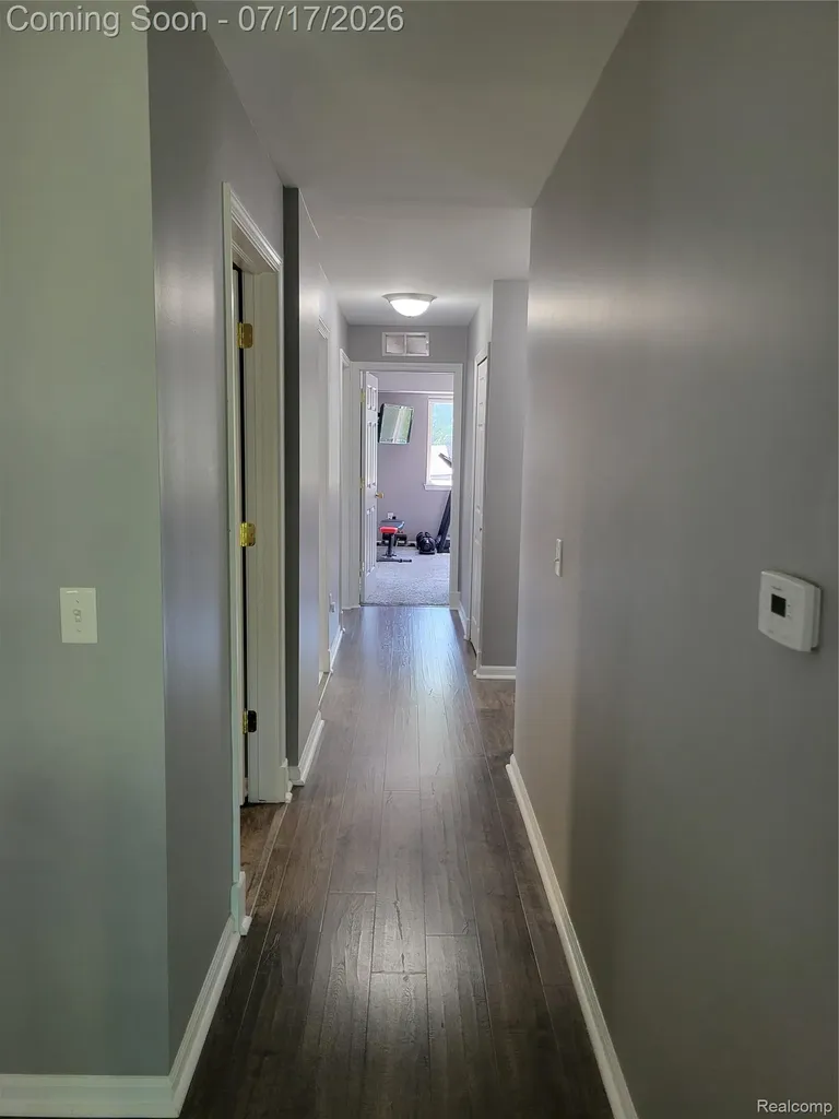 1655 Riverside Drive Oakland Charter Township MI 48309
