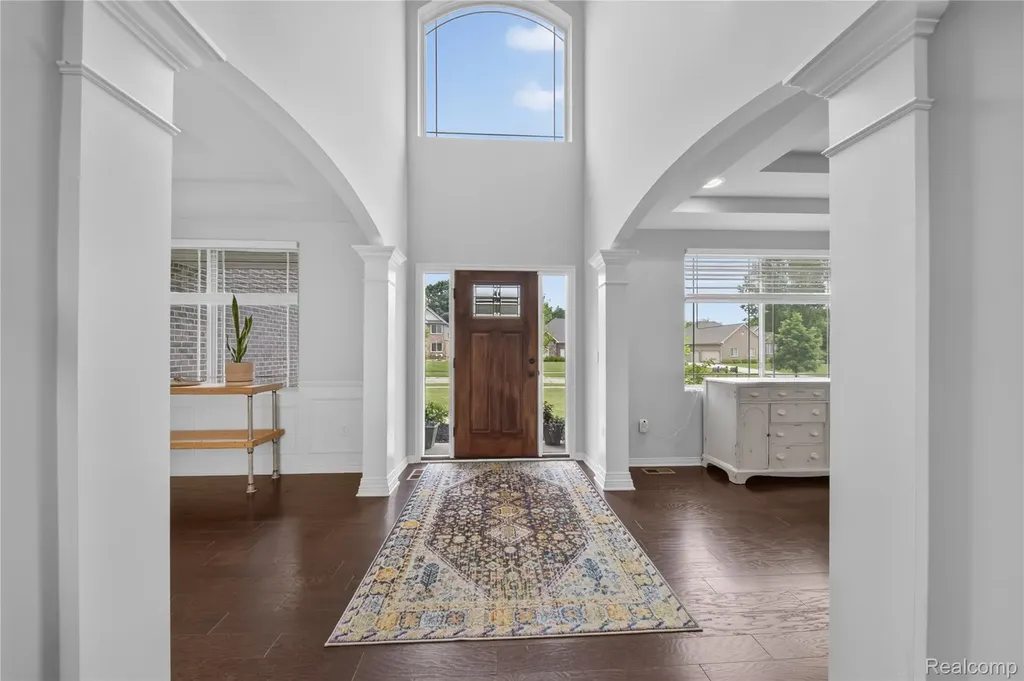 9665 Windsor Lane Springfield Charter Township MI 48348