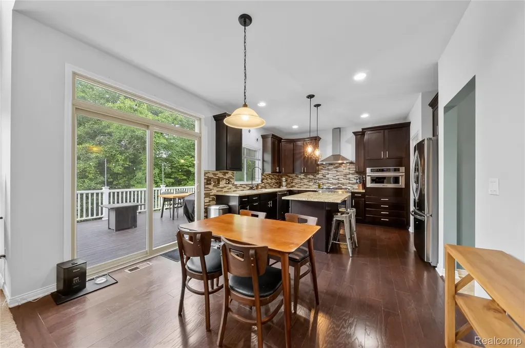 9665 Windsor Lane Springfield Charter Township MI 48348